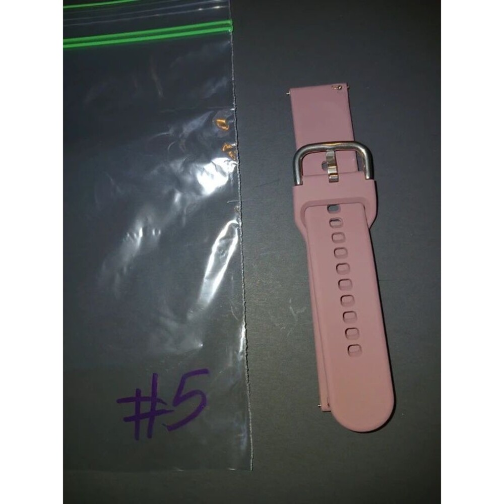 NEW floral-engraved silicone watch band, designed for popular smartwatches